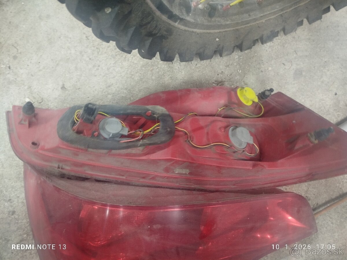 Zadné svetlá Audi Q7 - 5