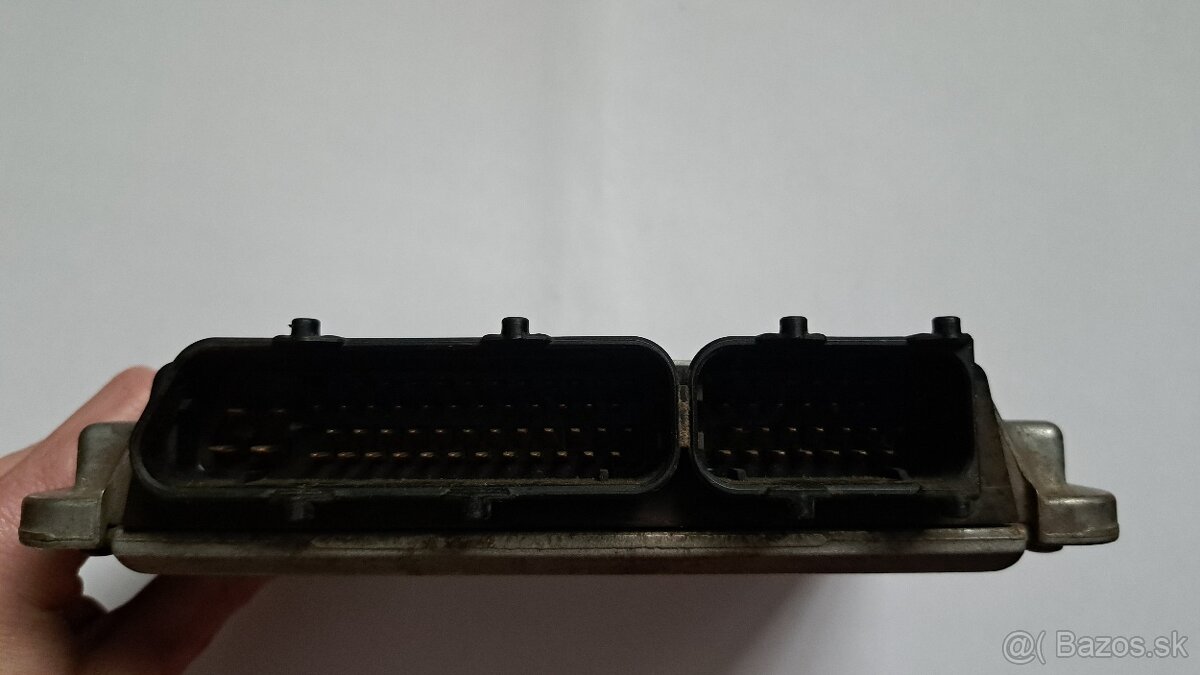 Riadiaca jednotka 06A 906 018 CP - 5