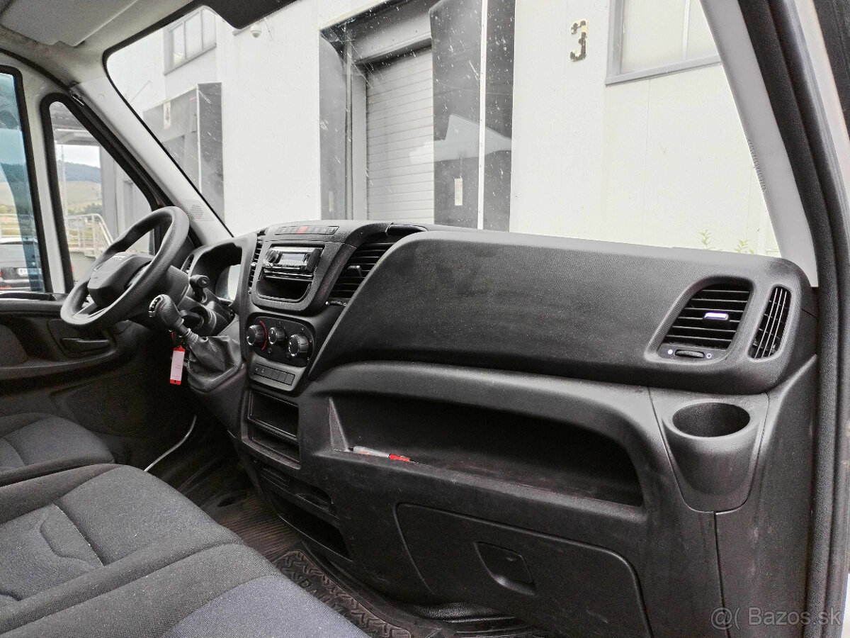 Iveco Daily 2.3 - 5