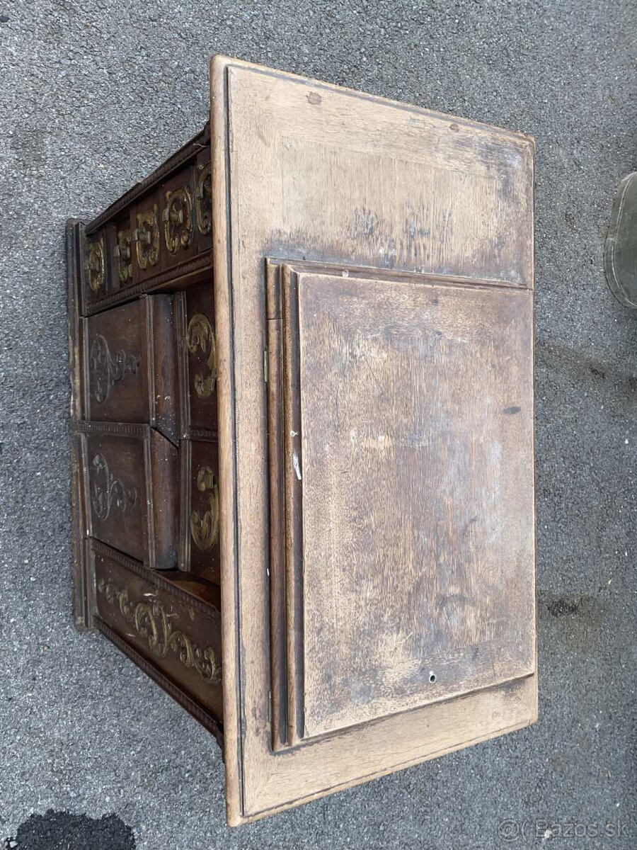 zaujímavá šijaca mašina Singer - 5