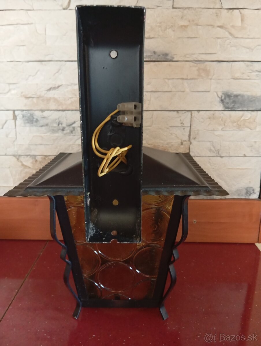 Vonkajšie nástenné svietidlo. - 5