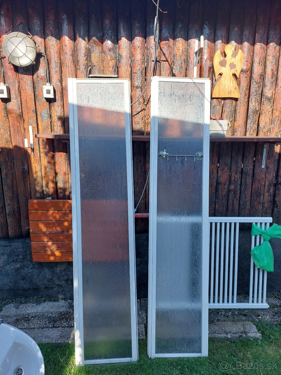 Umývadlo, radiátor, dvere do sprchového kúta - 5