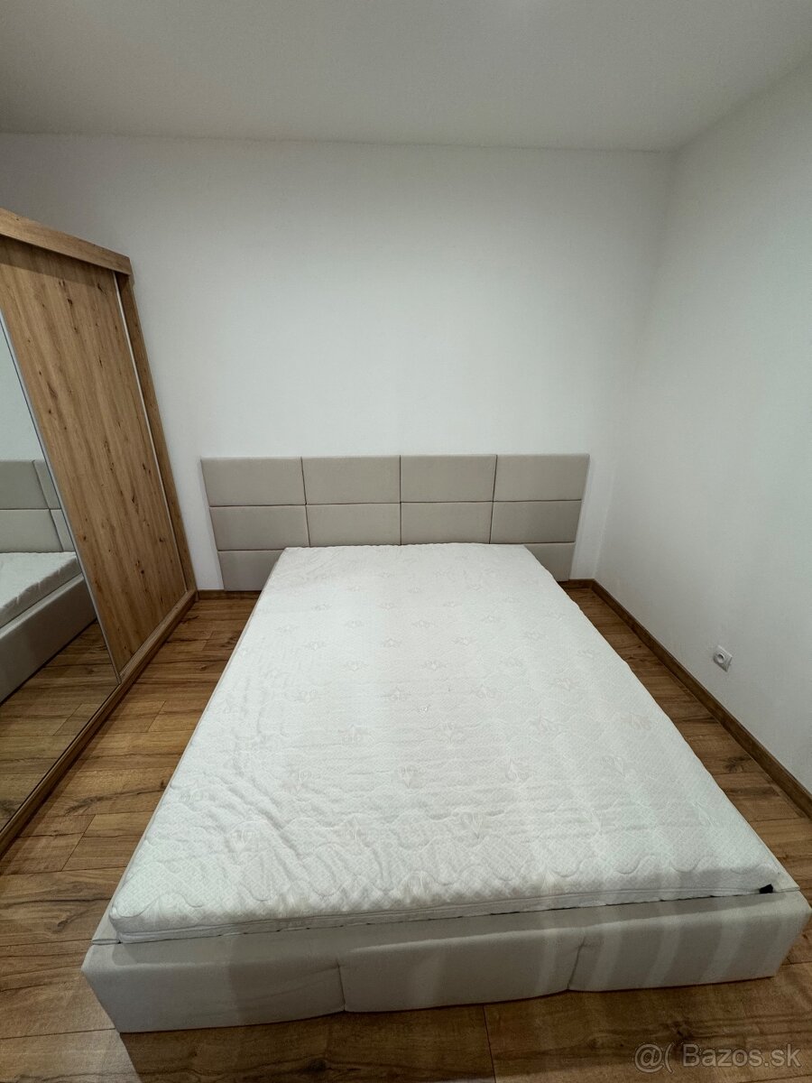 1-izbový zrekonštruovaný byt - 5