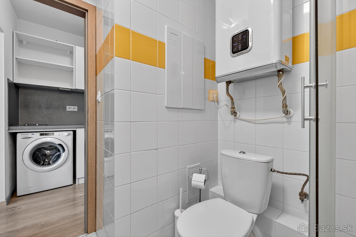 Na Predaj svetlá zariadená garsónka Podunajských Biskupicia - 5