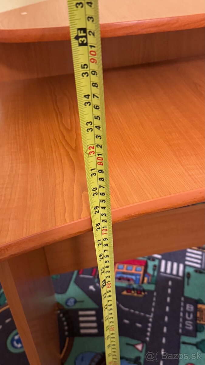 Rohovy stolik na praci s PC - 5