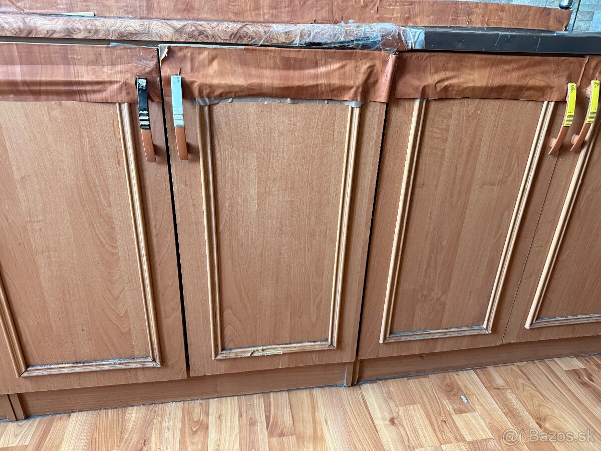 Kuchynská linka - 5