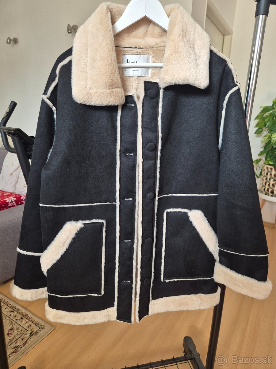 Dámsky kožúšok béžový aj čierny veľkosť M, cena za 1kus - 5