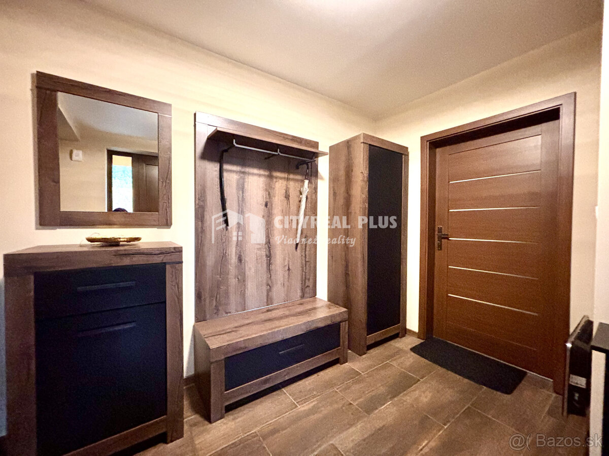 Ponúkame Vám na prenájom 2 izbový byt v rodinnom dome s gará - 5