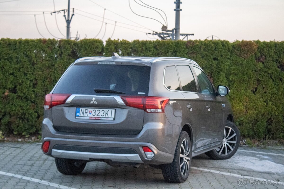 Mitsubishi Outlander 2.0i PHEV Hybrid - 5