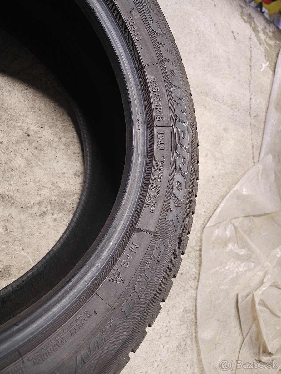 235/55R18 - 5