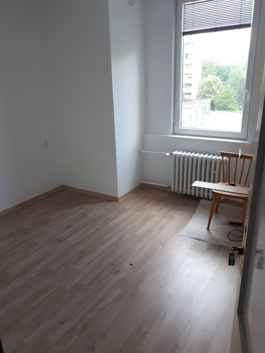 prenajom 2 izb byt BB Fončorda - 5