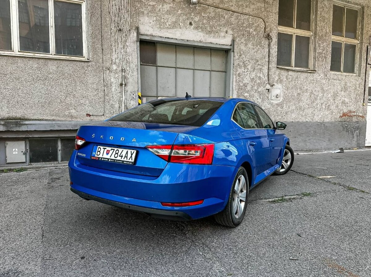 Škoda Superb 2.0 TDI SCR Style DSG - 5