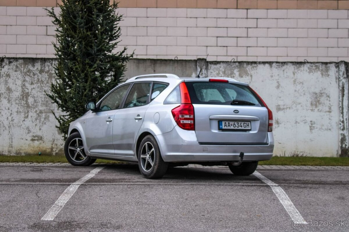 Kia Cee´d SW 1.4 CVVT 16V LX - 5