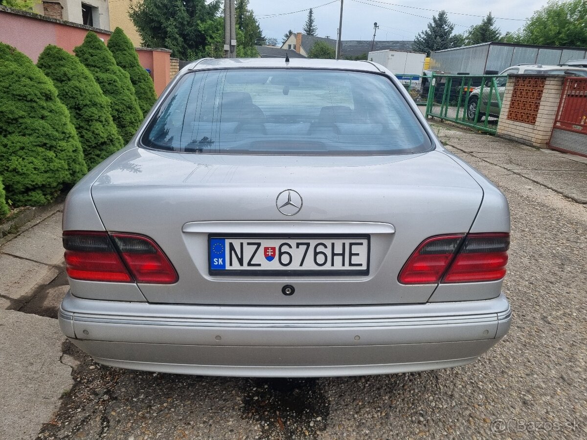 MERCEDES BENZ W210 E320 CDi ROK-2000 - 5