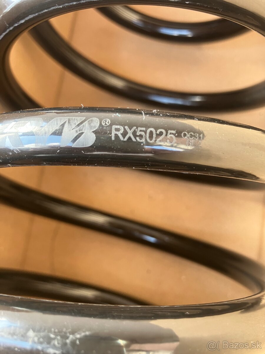 Sada pruzin KYB BMW E30 - 5