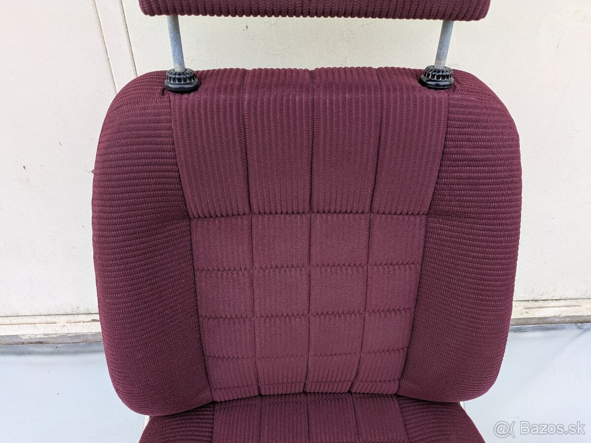 Predné sedačky Tatra 613 - 5