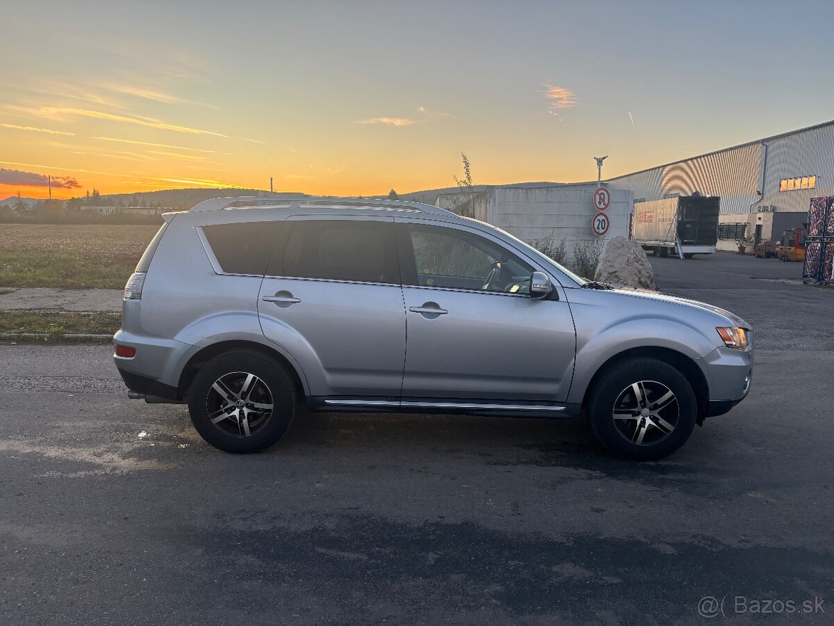 Mitsubishi Outlander 2.0 DI-D - 5
