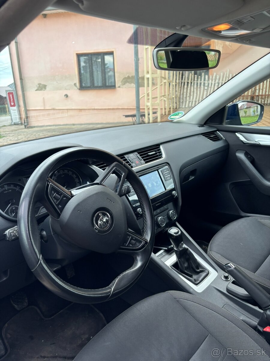 Škoda Octavia 3 Facelift combi - 5