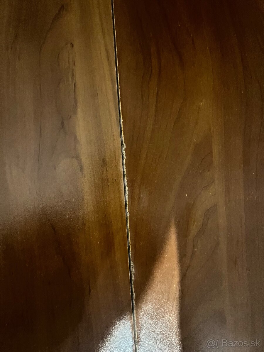 Konferenčný stolík - 5