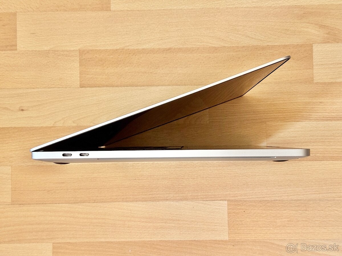 MacBook Pro 16" i9-2.3GHz,8j/16GB/1TB,Touchbar - TOP STAV - 5