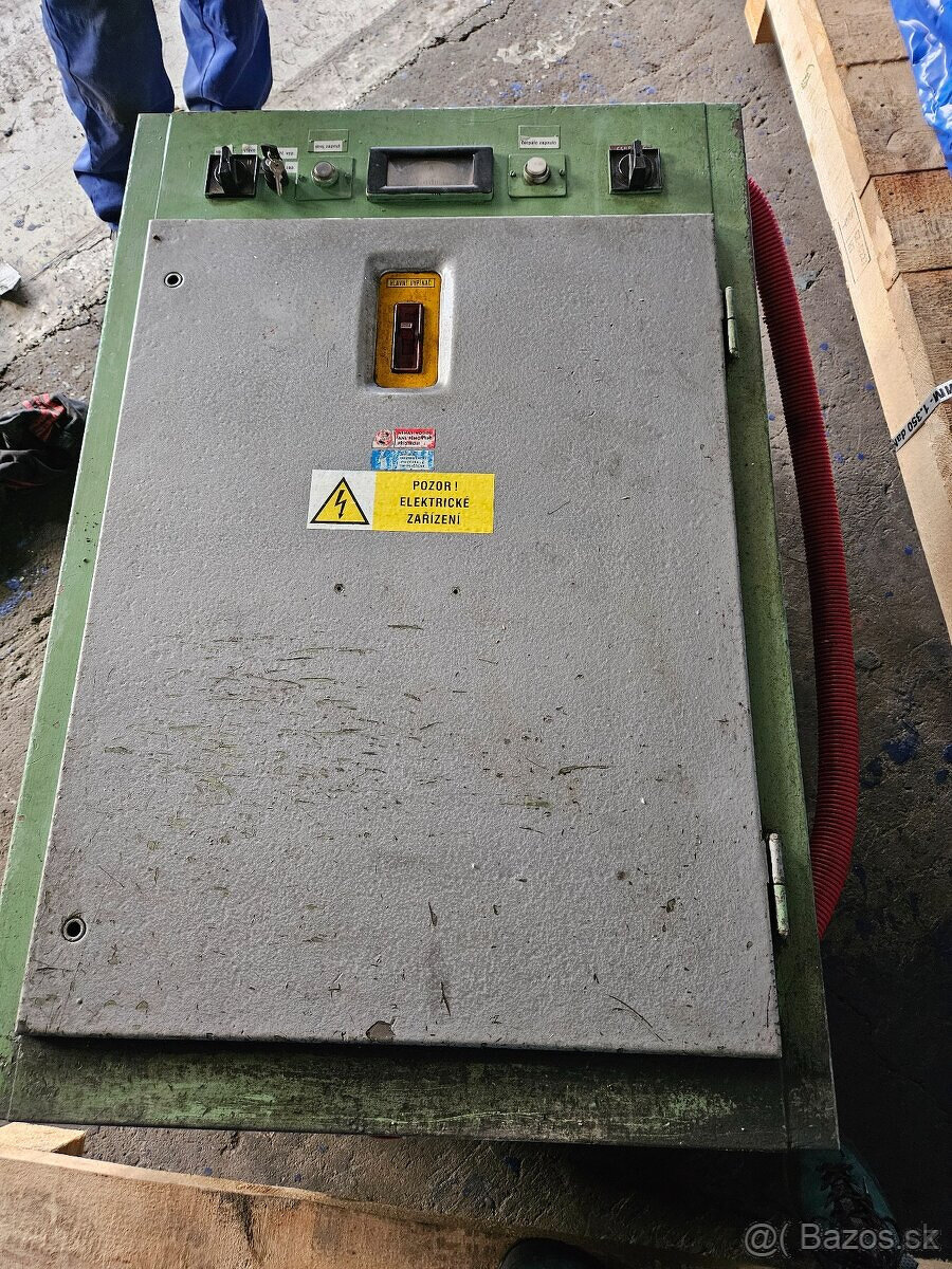 Soustruh hrotový SU63A/1250 GO 1990 - 5