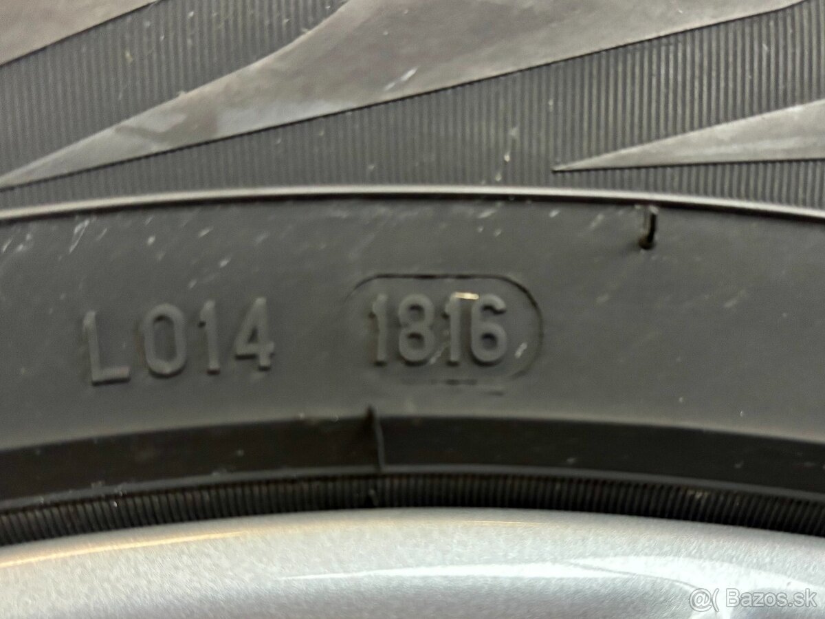 AUDI č. 7-Letna sada 235/55 R17 - 5