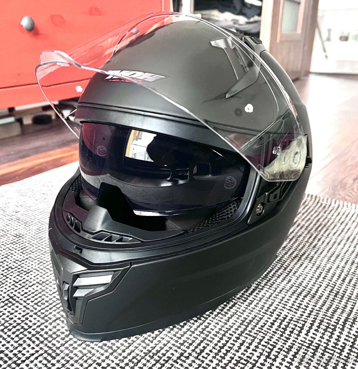 Prilba na motorku NOX - 5