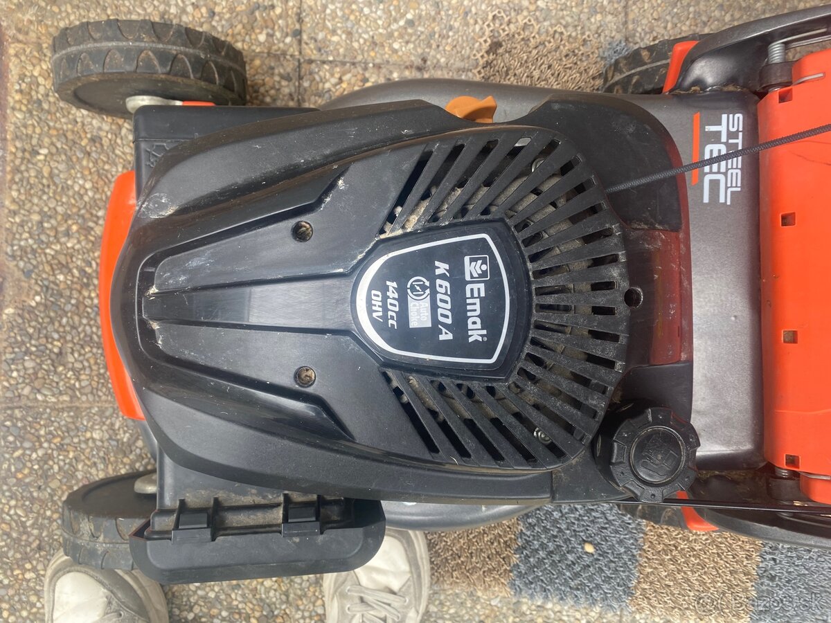 Benzinova kosacka - 5