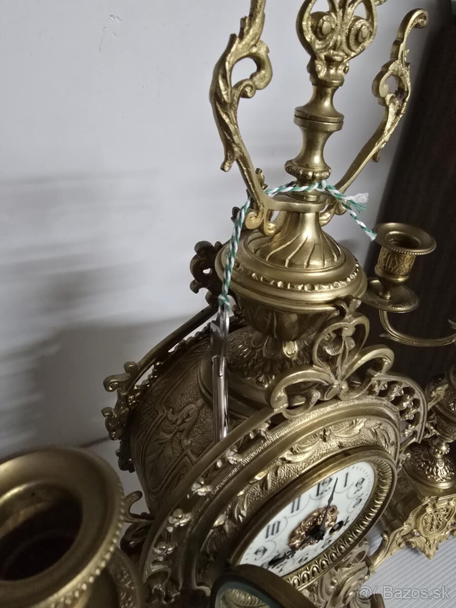 Starozitne krbove hodiny a svietniky.....cislo 13 - 5