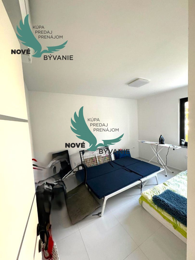 Luxusná novostavba vila s bazénom blízko mora a výhľadom na - 5