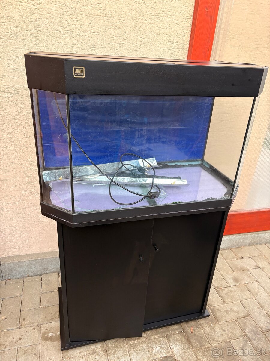 Akvárium Juwel pre ryby so skrinkou - 5