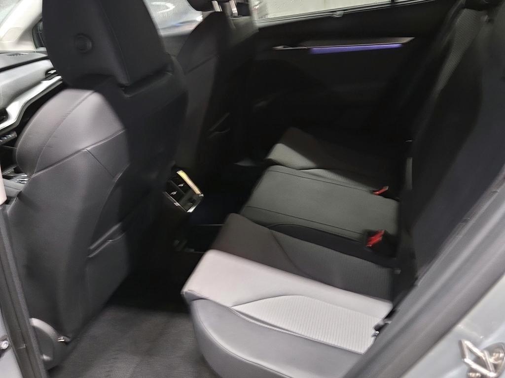 Škoda Enyaq 60 Loft 132kw MATRIX 10/2024 - 5