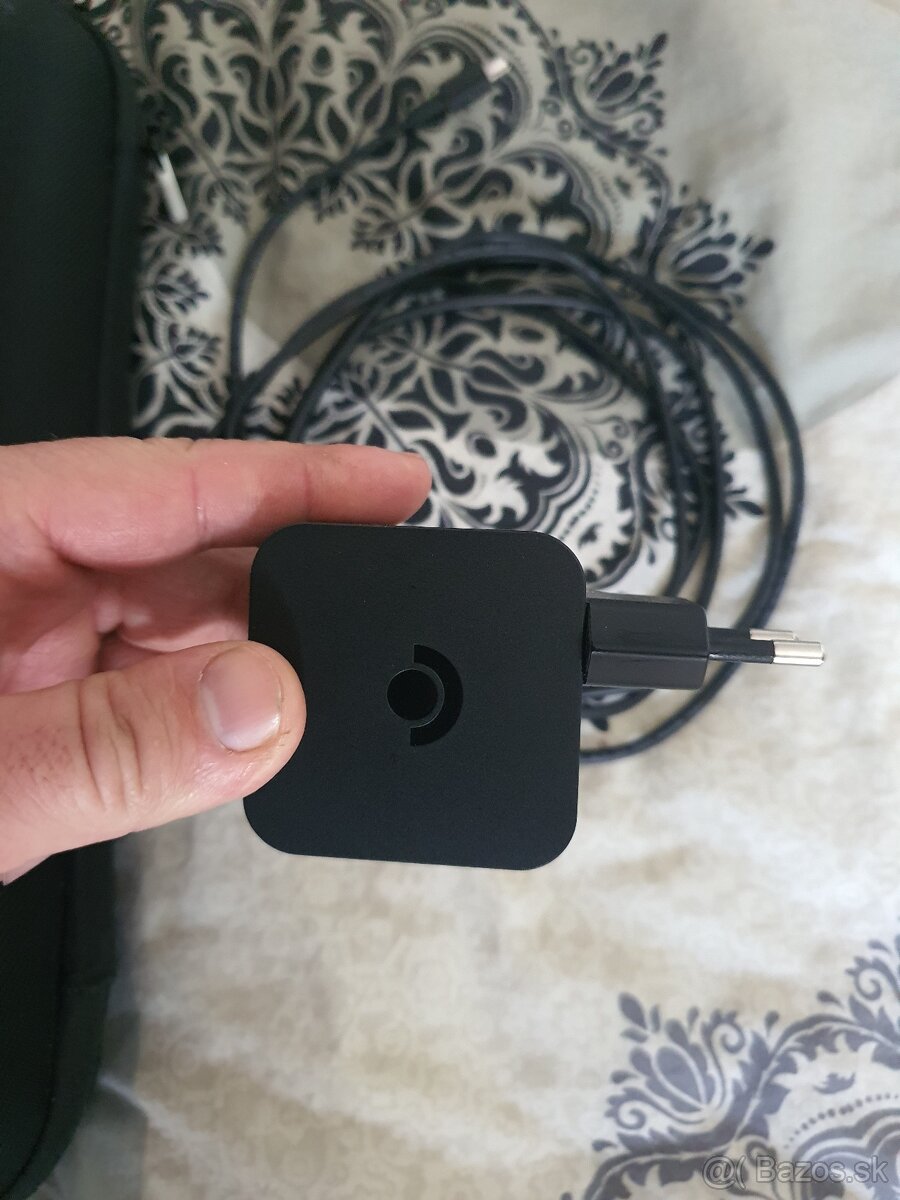 Steam Deck OLED 521 GB + 512 gb sd karta - 5