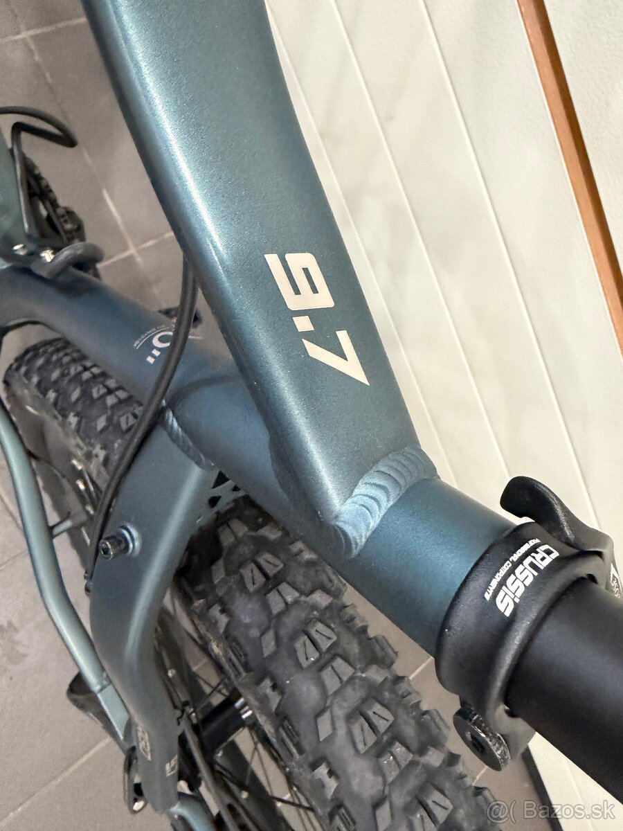 Crussis e-Largo 9.7 (2022) – 29”, top stav - 5