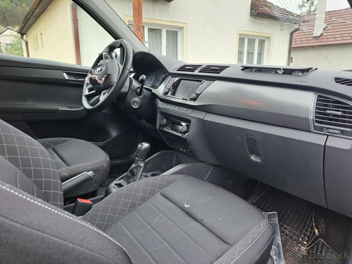 Skoda fabia - 5