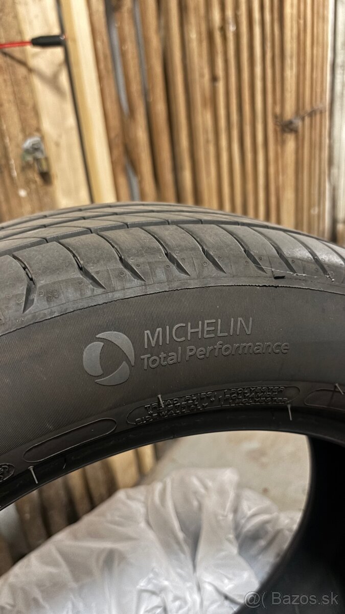 Predám sadu letných pneumatík Michelin Primacy 4 205/55/R16 - 5