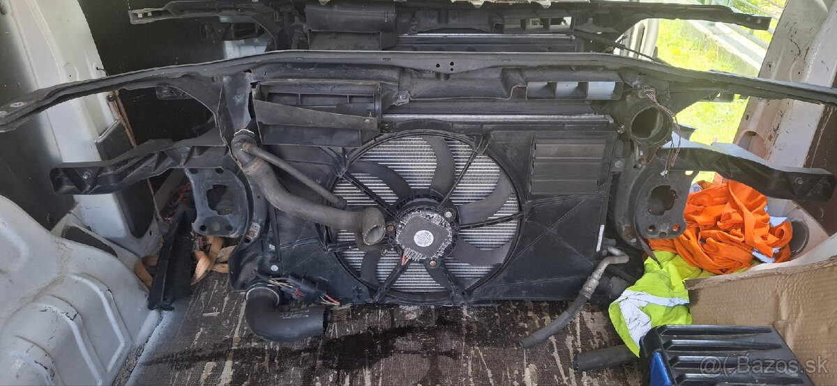 Komplet predné čelo s chladičmi Volkswagen Passat B6 - 5