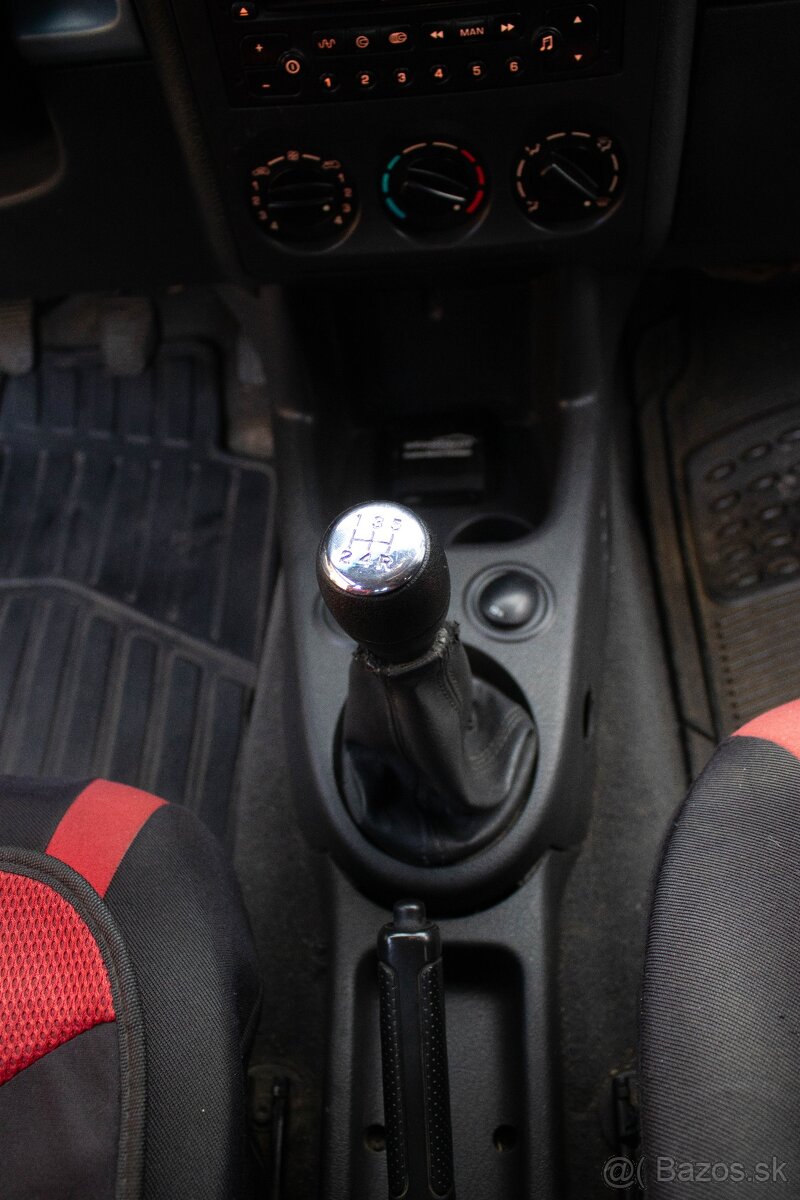 Peugeot Partner 2.0L HDI 2005 - 5