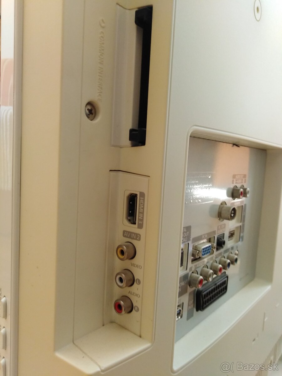 Samsung LE32B541P7W - 5