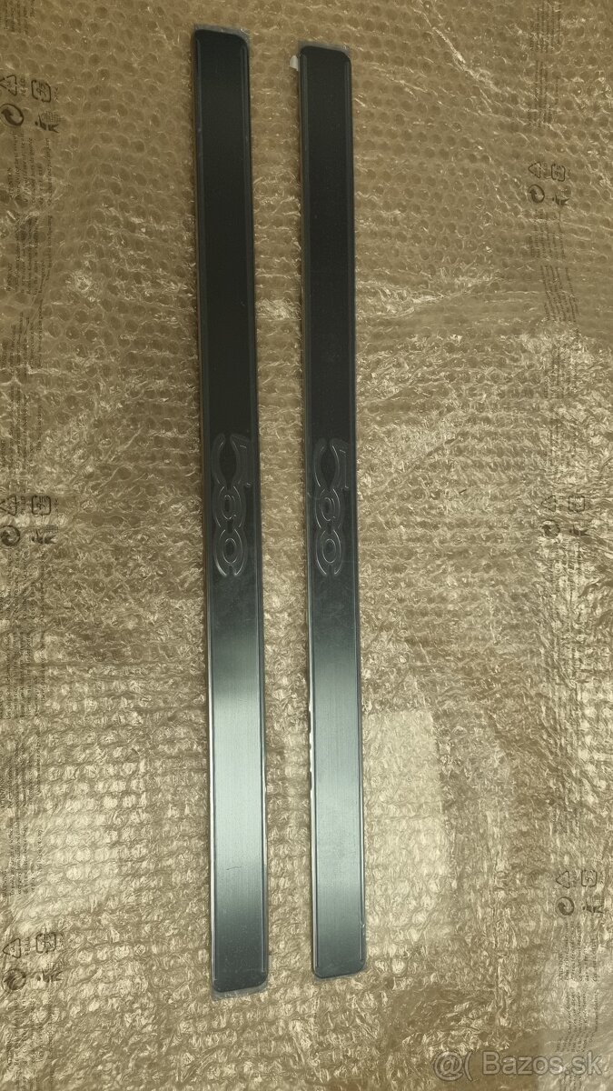 Fiat 500 Gucci set prahových líšt P+L - 5