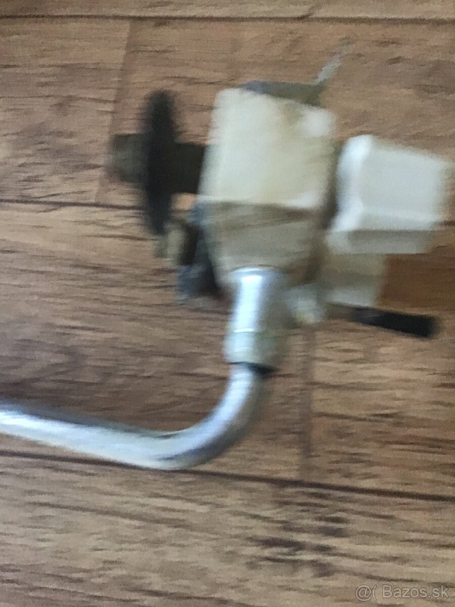 STARá KERAMICKá BATERIA NA VODU - 5