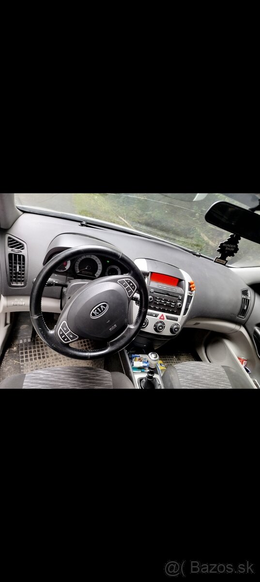 Predam Kia Ceed 1.6 crdi 85kw - 5