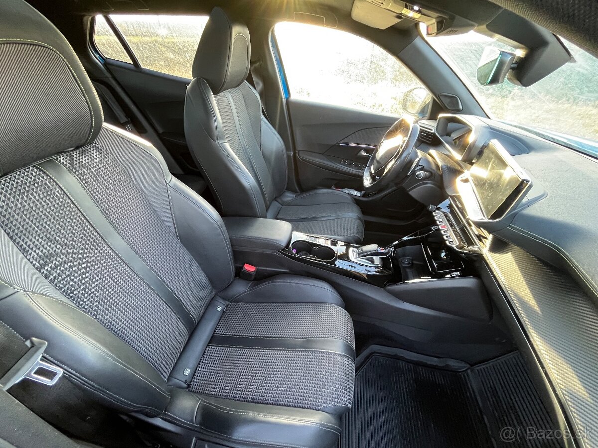 Peugeot 2008 GT - 5