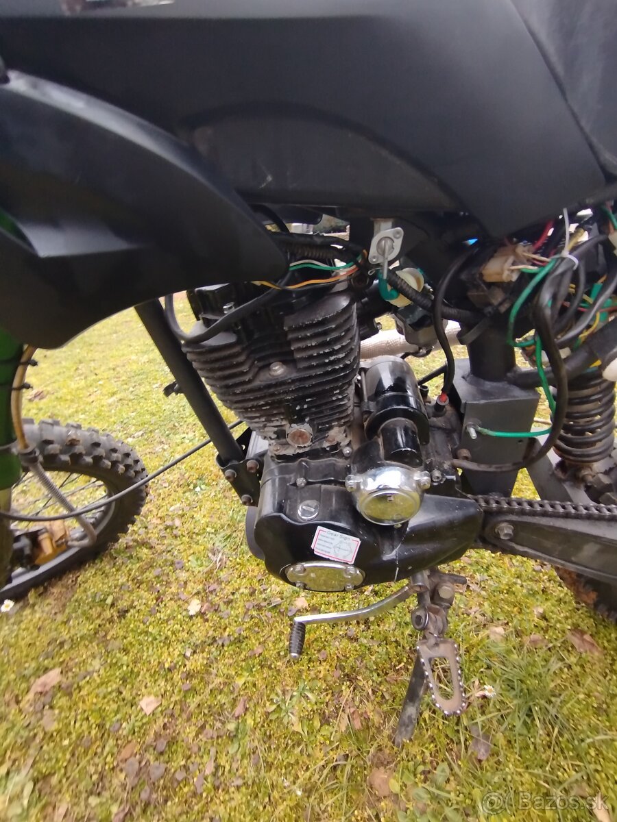 Predám pitbike250 4t