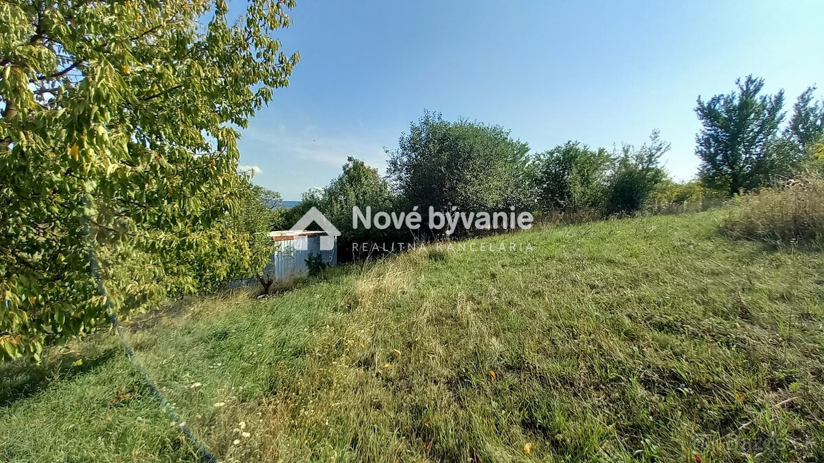 Slnečná záhrada nad obcou Gyňov - 5