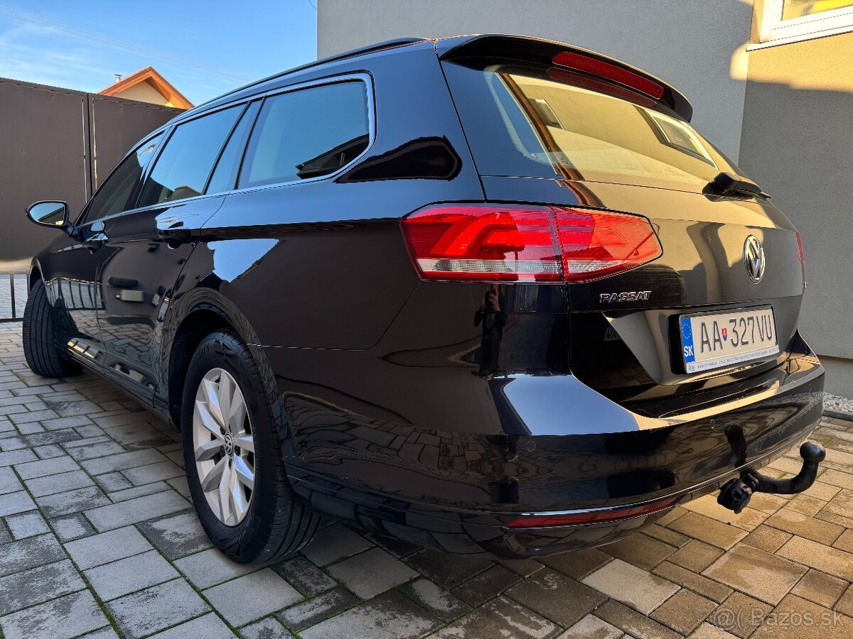 VOLKSWAGEN PASSAT VARIANT, 1,4 TSI, MANUÁL, 5/2017, LED - 5
