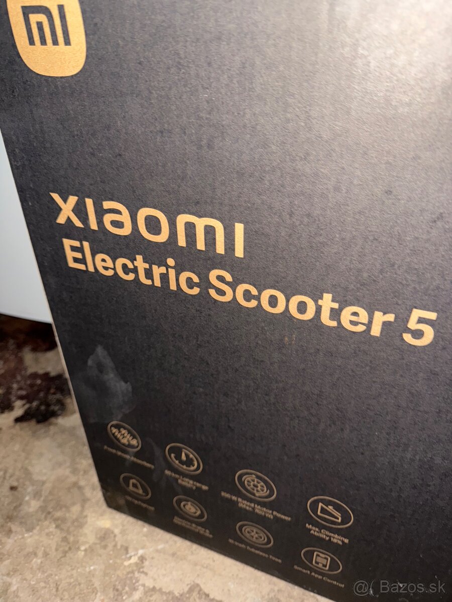 Elektrická kolobežka XIAOMI SCOOTER 5 GL - 5
