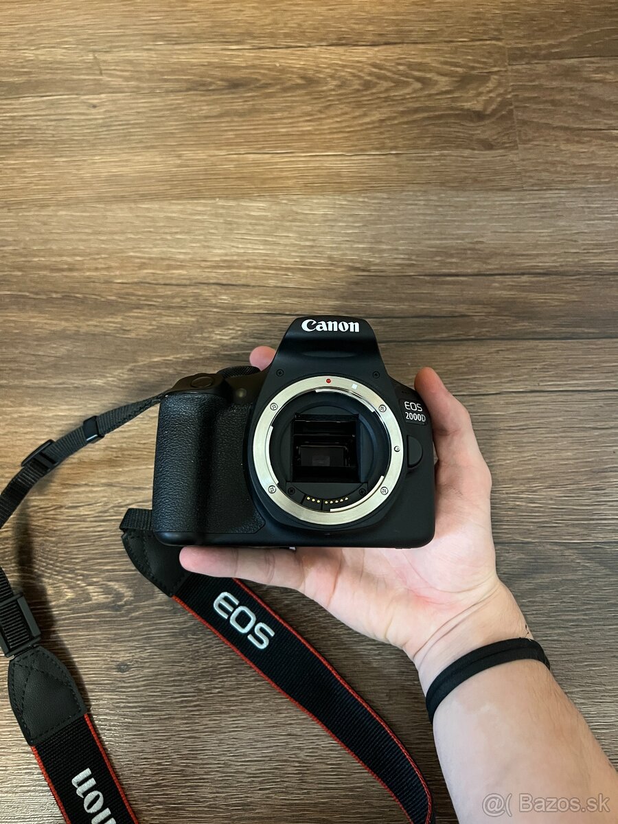 Canon EOS 2000D - 5