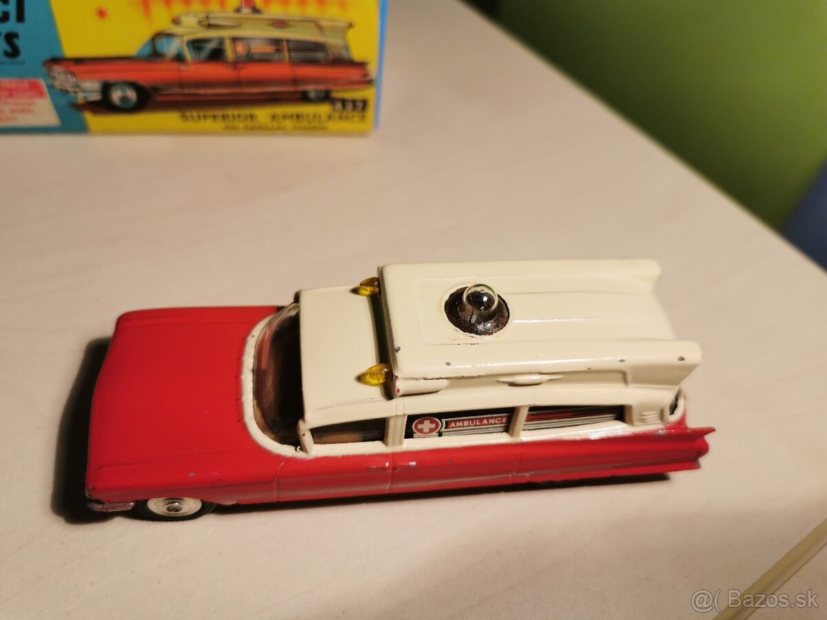 Corgi toys Ambulancia - 5