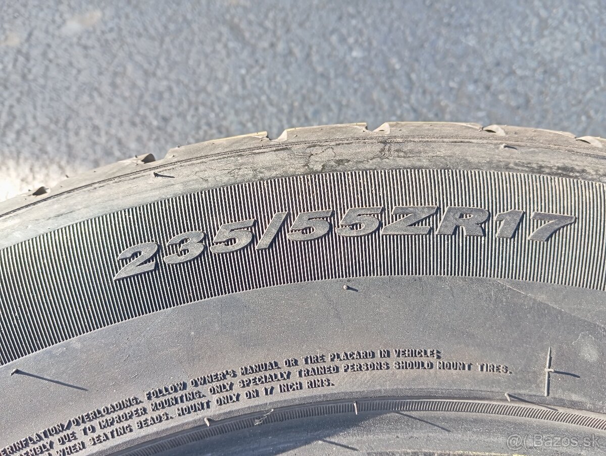 235/55r17 letné - 5